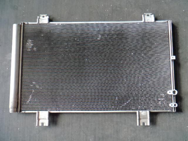 【中古】中古部品 クラウンマジェスタ UZS186 ｺﾝﾃﾞﾝｻｰ 【3330450100-001230637760600】
