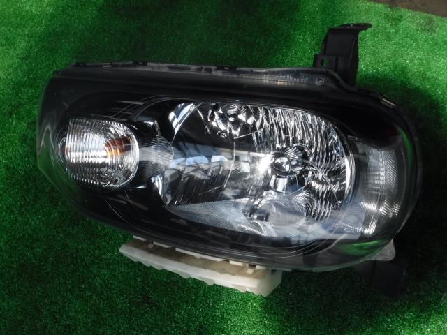 【中古】中古部品 キューブ NZ12 左ヘッドランプ 【3330450100-001460651810900】