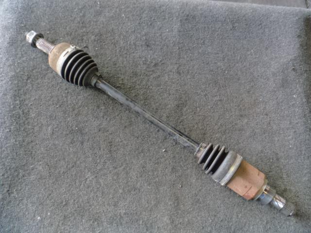 【中古】中古部品 マーチ K13 右ﾌﾛﾝﾄﾄﾞﾗｲﾌﾞｼｬﾌﾄ 【3330450100-001334440042100】