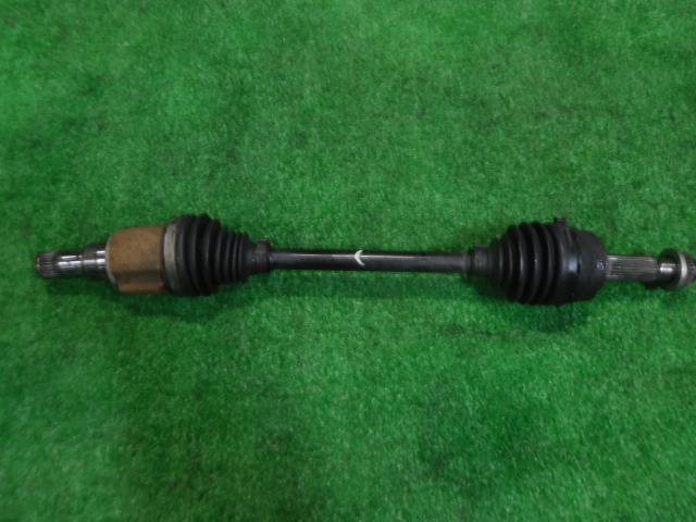 【中古】中古部品 デイズ B21W 左ﾌﾛﾝﾄﾄﾞﾗｲﾌﾞｼｬﾌﾄ 【3330450100-001598393042200】