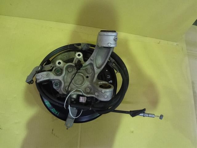 【中古】中古部品 ＣＲ－Ｖ RM1 右ﾘｱﾅｯｸﾙﾊﾌﾞ 【3330460100-001624926344410】