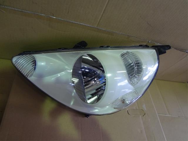 【中古】中古部品 フィット GD1 左ﾍｯﾄﾞﾗﾝﾌﾟ 【3330460100-001499881910900】