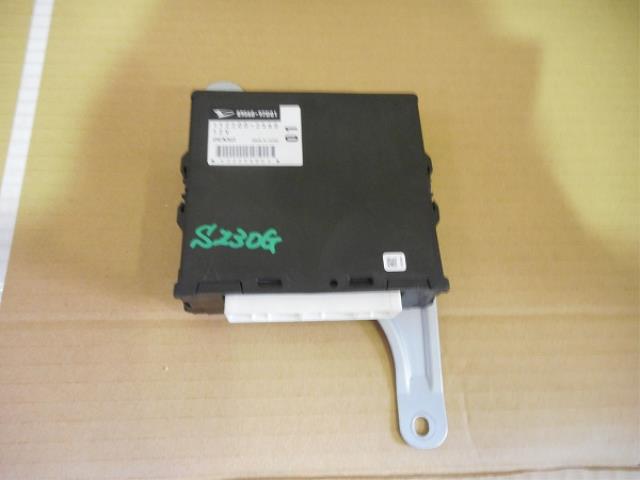 【中古】中古部品 ハイゼットアトレ S230G ｴﾝｼﾞﾝｺﾝﾋﾟｭｰﾀｰ 【3330460100-001390729363100】