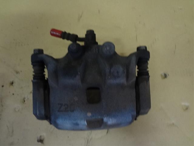 【中古】中古部品 マーチ K13 右ﾌﾛﾝﾄｷｬﾘﾊﾟｰ 【3330460100-001624925844330】
