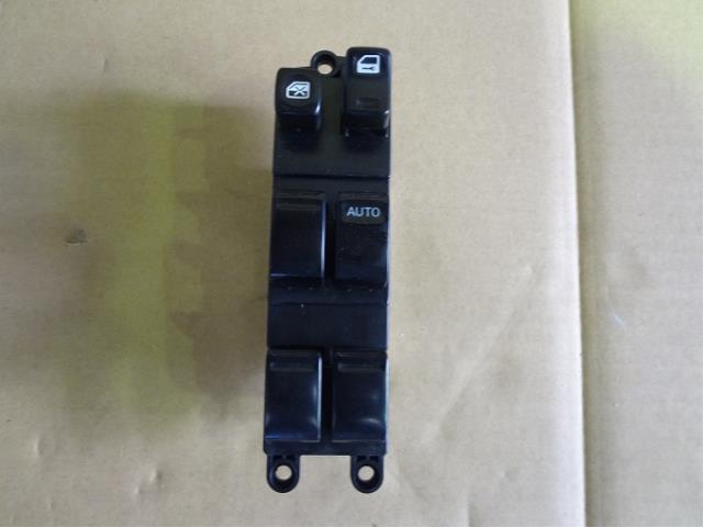【中古】中古部品 マーチ K11 パワーウインドウスイッチ 【3330460100-001515872361900】