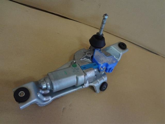 【中古】中古部品 インプレッサ GH3 ﾘｱﾜｲﾊﾟｰﾓｰﾀｰ 【3330460100-001698432161700】