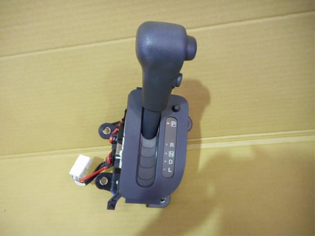 【中古】中古部品 ＭＲワゴン MF33S ｼﾌﾄﾚﾊﾞｰ 【3330460100-001449569537850】