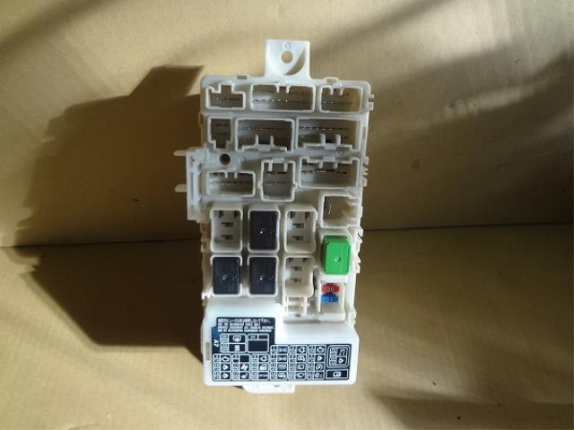 【中古】中古部品 デイズ B21W ﾋｭｰｽﾞﾎﾞｯｸｽ 【3330460100-001645372067800】