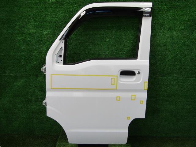 【中古】中古部品 エブリィ DA17V 左ﾌﾛﾝﾄﾄﾞｱ 【3330200100-210227000013200】｜e-cleマート