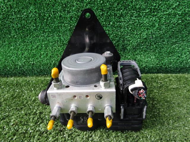 【中古】中古部品 ミライース LA300S ABSｱｸﾁｭｴｰﾀｰ 【3330200100-000000024142500】｜e-cleマート 38,539円