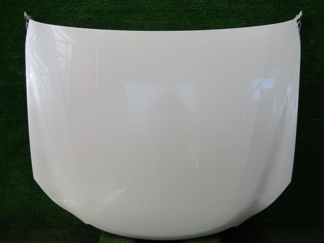 【中古】中古部品 クラウンマジェスタ URS206 ﾎﾞﾝﾈｯﾄﾌｰﾄﾞ 【3330200100-210314000010500】