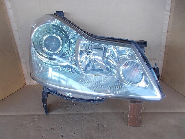 中古部品 フーガ PY50 右ヘッドランプ