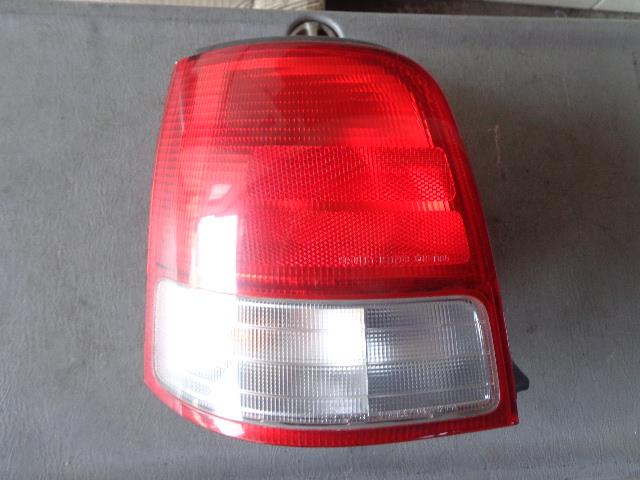 【中古】中古部品 トゥデイ JA4 左ﾃｰﾙﾗﾝﾌﾟ 【3340080100-001164004415600】