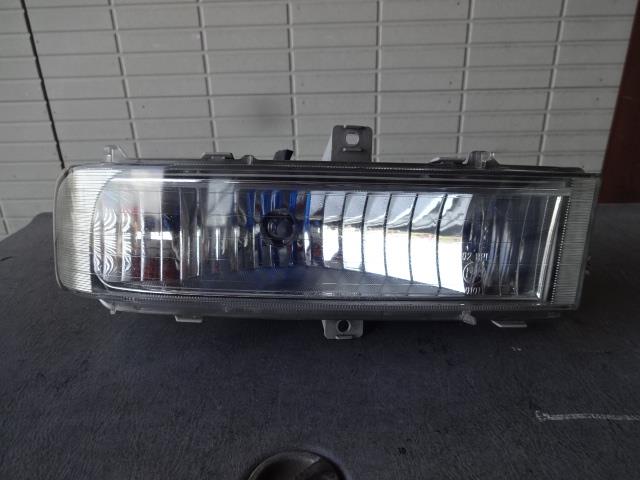 【中古】中古部品 タント L350S 右ﾌｫｸﾞﾗﾝﾌﾟ 【3340080100-001431193110850】
