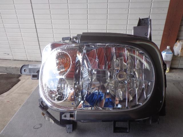 【中古】中古部品 キューブ YZ11 左ﾍｯﾄﾞﾗﾝﾌﾟ 【3340080100-001287900610900】