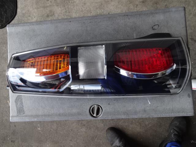 【中古】中古部品 ワゴンＲ MH21S 左ﾃｰﾙﾗﾝﾌﾟ 【3340080100-001386016115600】