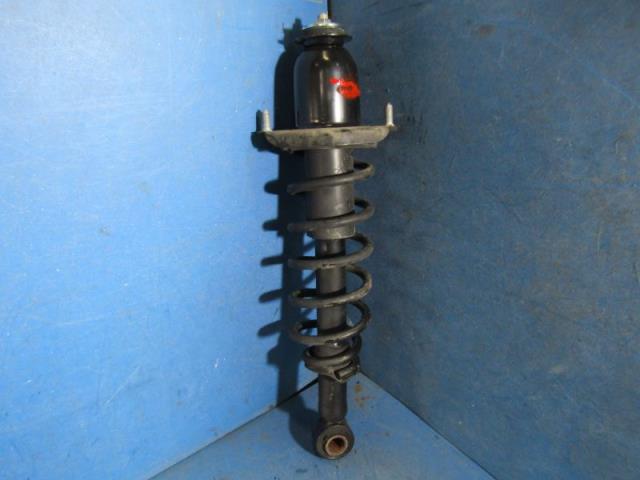 【中古】中古部品 アリオン NZT260 右ﾘｱｽﾄﾗｯﾄ 【3330900100-001674496750310】