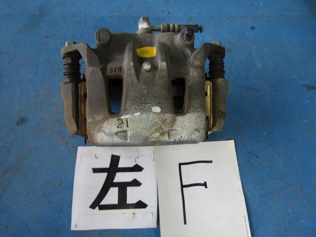 【中古】中古部品 セレナ FNC26 左ﾌﾛﾝﾄｷｬﾘﾊﾟｰ 【3330900100-001540279744360】