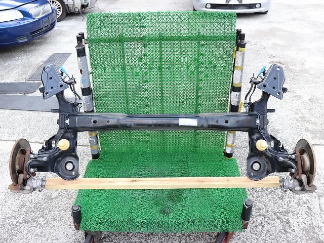 【中古】中古部品 シトロエン C3 A55F01 ﾘｱｱｸｽﾙﾋﾞｰﾑ 【3310070100-000090732853500】 38,253円