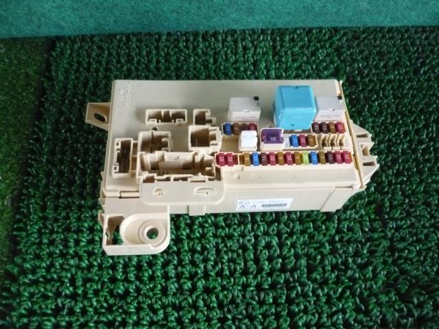 【中古】中古部品 ステラ LA110F ﾋｭｰｽﾞﾎﾞｯｸｽ 【3330370100-001603793967800】 21,230円