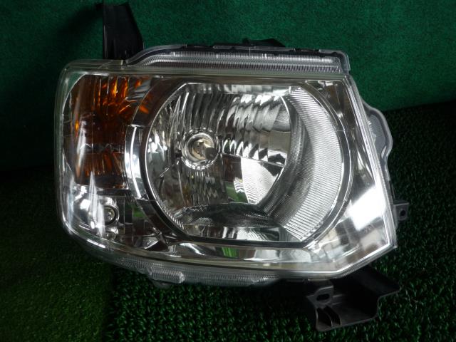 【中古】中古部品 ｅＫワゴン H82W 右ﾍｯﾄﾞﾗﾝﾌﾟ 【3330370100-001588852410800】