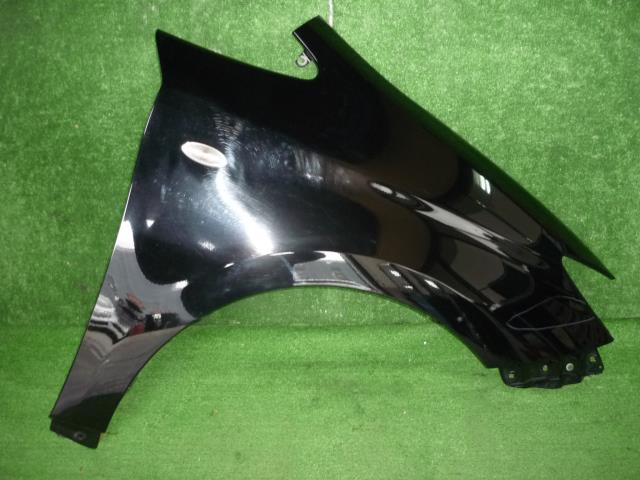 【中古】中古部品 ウィッシュ ZGE20G 右ﾌﾛﾝﾄﾌｪﾝﾀﾞｰ 【3330370100-001642274610600】