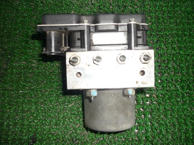 【中古】中古部品 エクシーガ YA5 ABSｱｸﾁｭｴｰﾀｰ 【3330370100-001631774342500】
