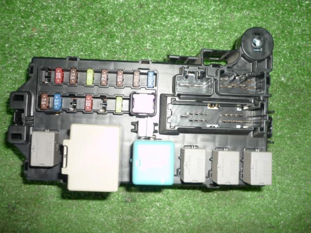 【中古】中古部品 ｂＢ QNC25 ﾋｭｰｽﾞﾎﾞｯｸｽ 【3330370100-001556512367800】 10,230円