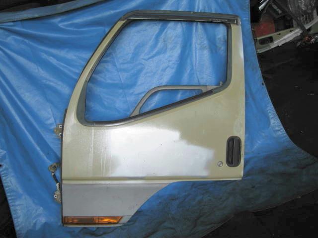 【中古】中古部品 キャンター FE53EB 左フロントドア 【3340240100-001175476413200】|e-cleマート