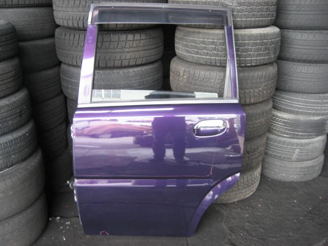 【中古】中古部品 ムーヴ L152S 左ﾘｱﾄﾞｱ 【3340240100-000901617613400】