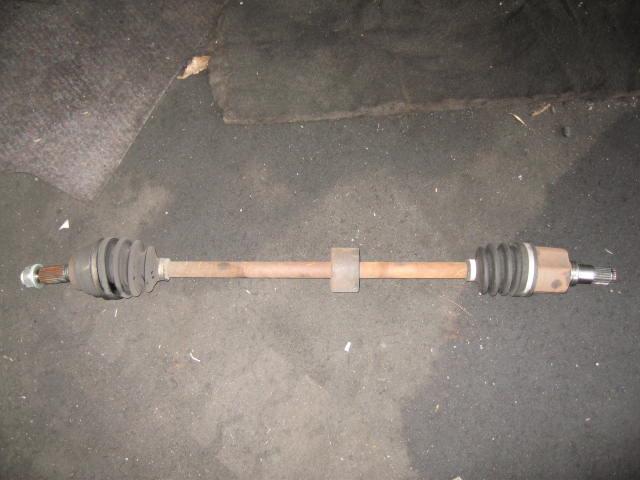 【中古】中古部品 アルト HA24V 右ﾌﾛﾝﾄﾄﾞﾗｲﾌﾞｼｬﾌﾄ 【3340240100-001142381342100】