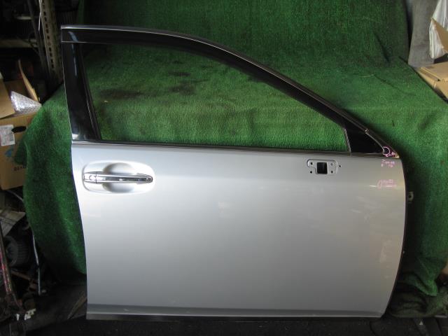 【中古】中古部品 クラウン GRS200 右ﾌﾛﾝﾄﾄﾞｱ 【3340240100-001551838313100】 12,441円