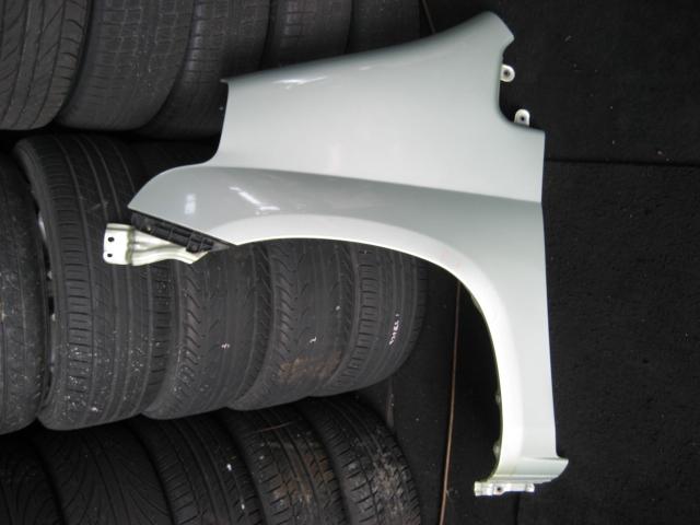 【中古】中古部品 モビリオ GB2 左ﾌﾛﾝﾄﾌｪﾝﾀﾞｰ 【3340240100-000827836910700】