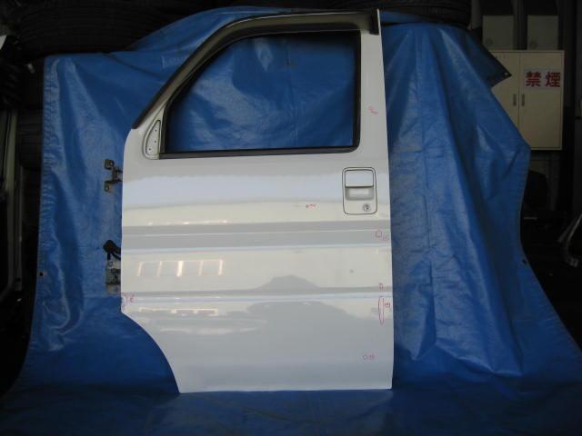 アクティ　HH5　右フロントドア　 アクティ GBD-HH5 右フロントドアASSY NH578 白 \u203b個人宅配送不可\u203b