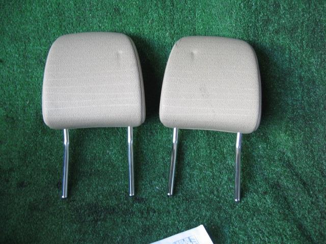 【中古】中古部品 ステラ LA100F ﾍｯﾄﾞﾚｽﾄ 【3340240100-001470614577400】