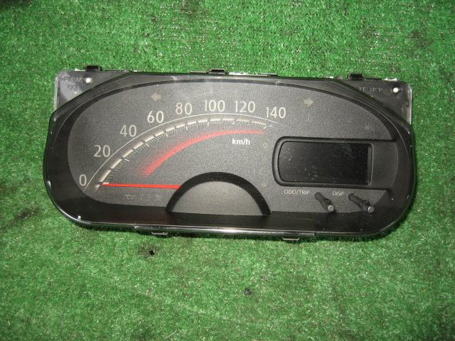 【中古】中古部品 ステラ LA100F ｽﾋﾟｰﾄﾞﾒｰﾀｰ 【3340240100-001389227061400】