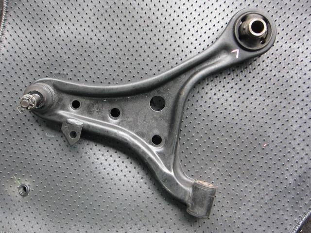 【中古】中古部品 ｉＱ KGJ10 左ﾌﾛﾝﾄﾛｱｱｰﾑ 【3340240100-001659931751740】