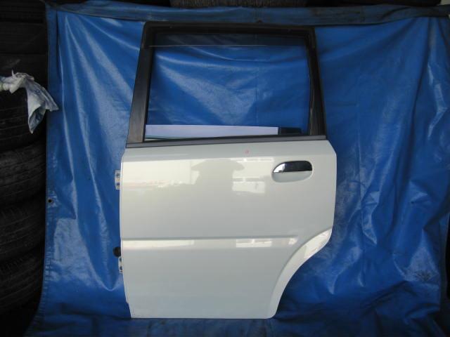 【中古】中古部品 ムーヴ L150S 左ﾘｱﾄﾞｱ 【3340240100-001082561113400】