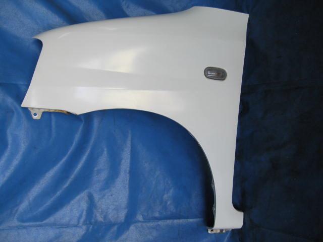 【中古】中古部品 トッポBJ H42A 左ﾌﾛﾝﾄﾌｪﾝﾀﾞｰ 【3340240100-001108707510700】