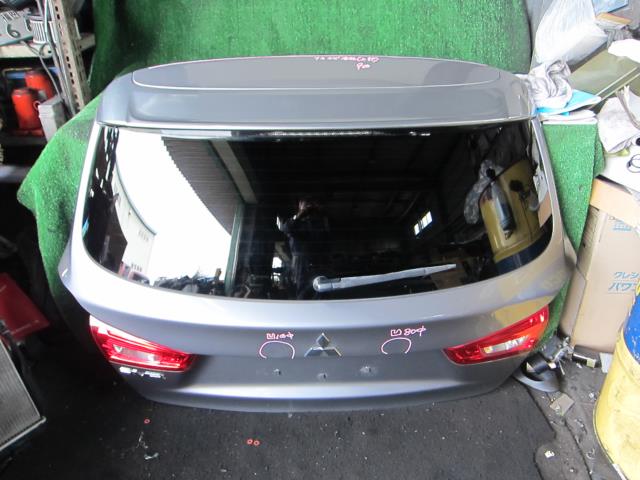 【中古】中古部品 ＲＶＲ GA3W ﾊﾞｯｸﾄﾞｱ 【3340240100-001609834015800】