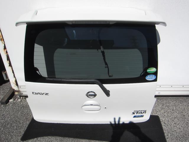 【中古】中古部品 デイズ B21W ﾊﾞｯｸﾄﾞｱ 【3340240100-001698204715800】