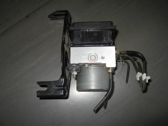 【中古】中古部品 ノート E11 ABSｱｸﾁｭｴｰﾀｰ 【3340240100-001033108042500】