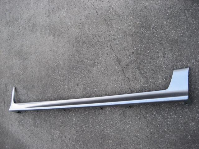 【中古】中古部品 ウイングロード WFY11 右ｻｲﾄﾞｽﾃｯﾌﾟ 【3340240100-000792074613700】