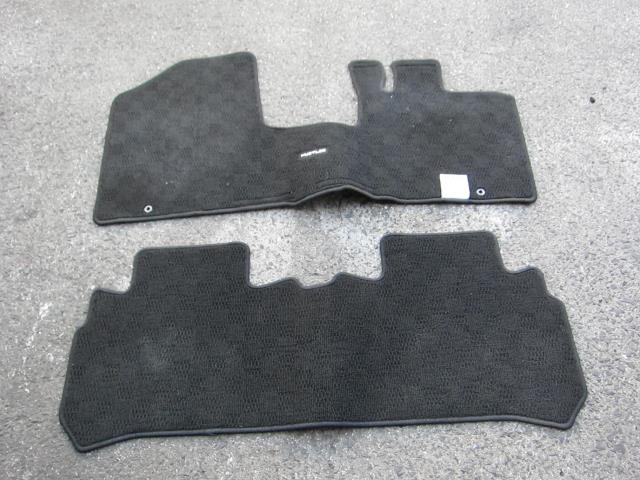 【中古】中古部品 ハスラー MR41S ﾌﾛｱﾏｯﾄ 【3340240100-001678167577450】 5,852円