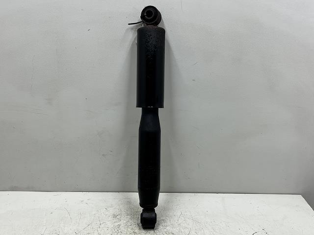 【中古】中古部品 ボンゴフレンディ SGLW 右ﾘｱｼｮｯｸｱﾌﾞｿｰﾊﾞｰ 【3310070100-000557817750700】