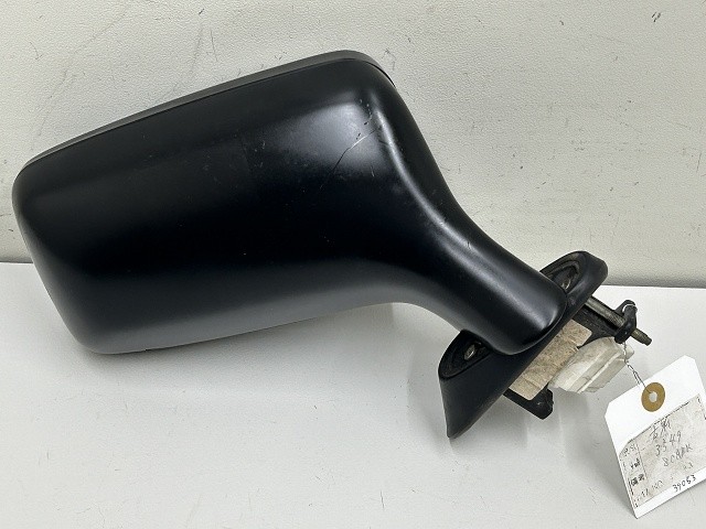 【中古】中古部品 アウディ 80 8CABK 右ｻｲﾄﾞﾐﾗｰ 【3310070100-000304522613500】