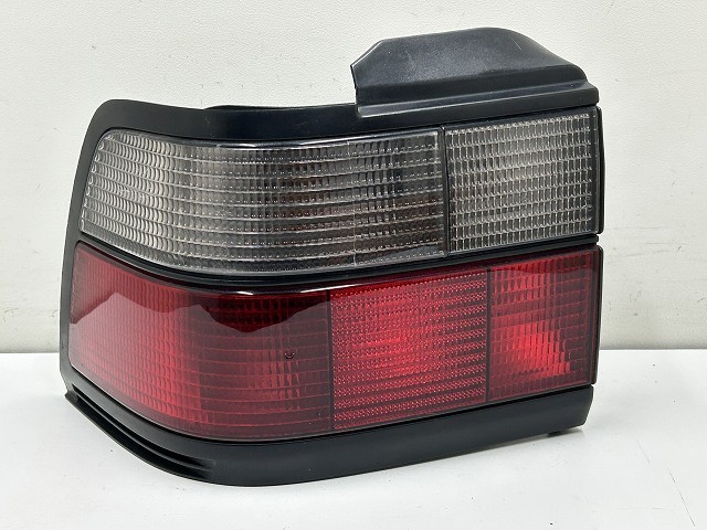 【中古】中古部品 ローバー 400シリーズ XWD16W 左ﾃｰﾙﾗﾝﾌﾟ 【3310070100-000357317215600】