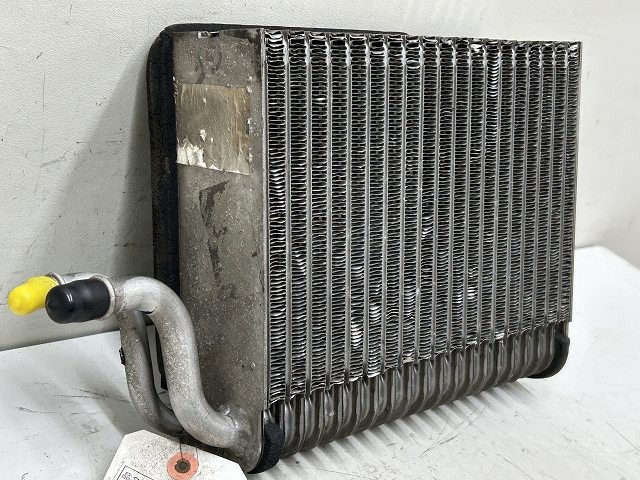 【中古】中古部品 オペル ヴィータ XG140 A/Cｸｰﾘﾝｸﾞﾕﾆｯﾄ 【3310070100-000559767860800】｜e-cleマート