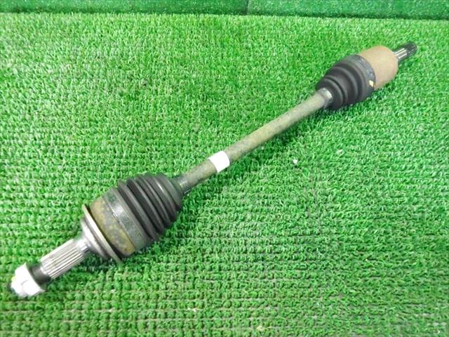 【中古】中古部品 アクティ HA9 右ﾌﾛﾝﾄﾄﾞﾗｲﾌﾞｼｬﾌﾄ 【3330240100-000163014542100】