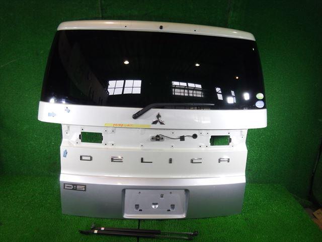 【中古】中古部品 デリカＤ5 CV5W ﾊﾞｯｸﾄﾞｱ 【3330240100-000193075715800】